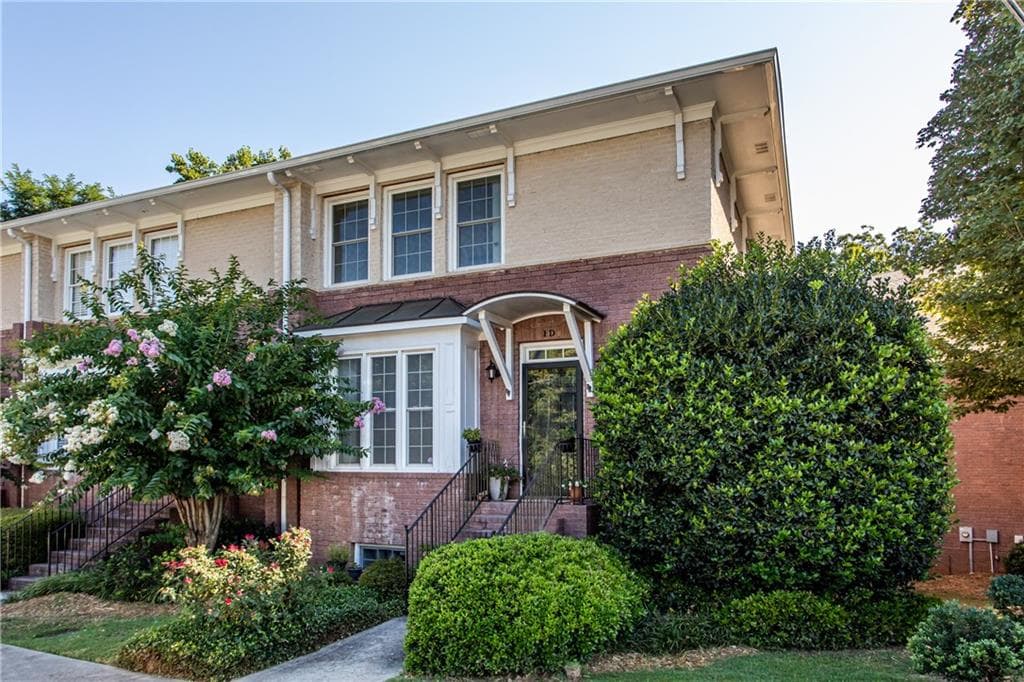 7 Chief Matthews Road 1D, Decatur, GA 30030 — most recent listing photo