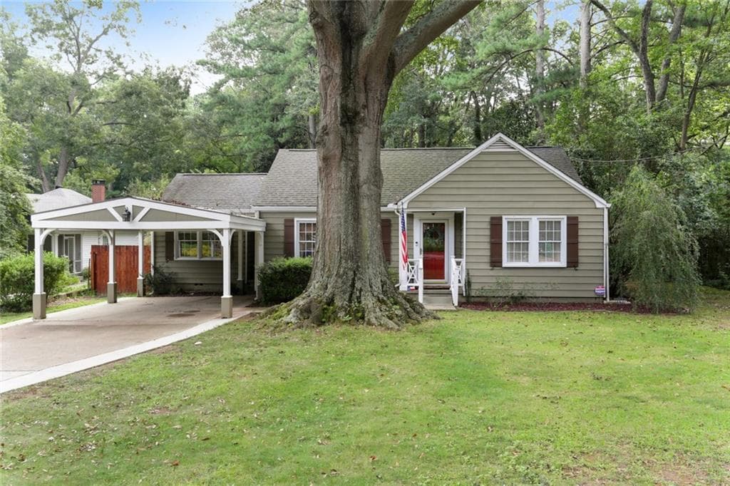 657 Medlock Road, Decatur, GA 30033 — most recent listing photo