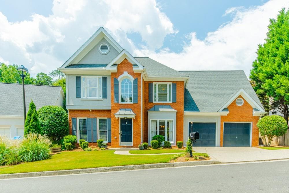 4 bedroom, 3 bathroom, 2,294 sq ft single family residence sold at 4417 Village Springs Run, Atlanta, GA 30338