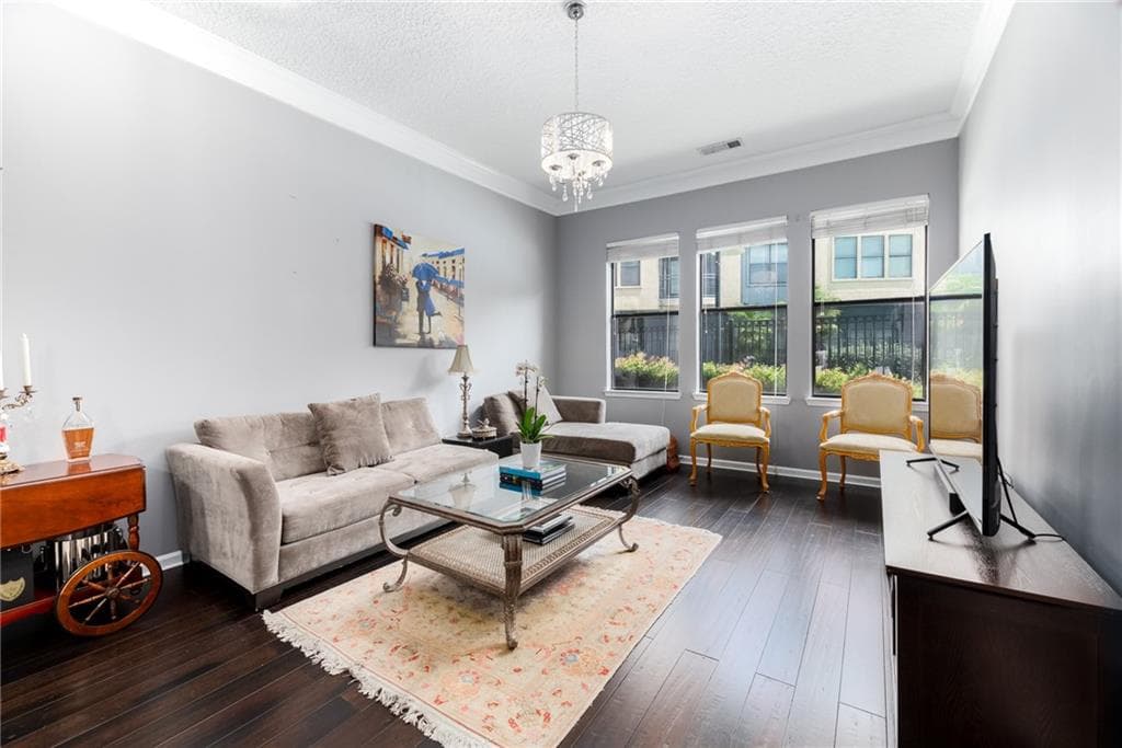 1 bedroom, 1 bathroom, 750 sq ft condominium sold at 400 17th Street 1114, Atlanta, GA 30363