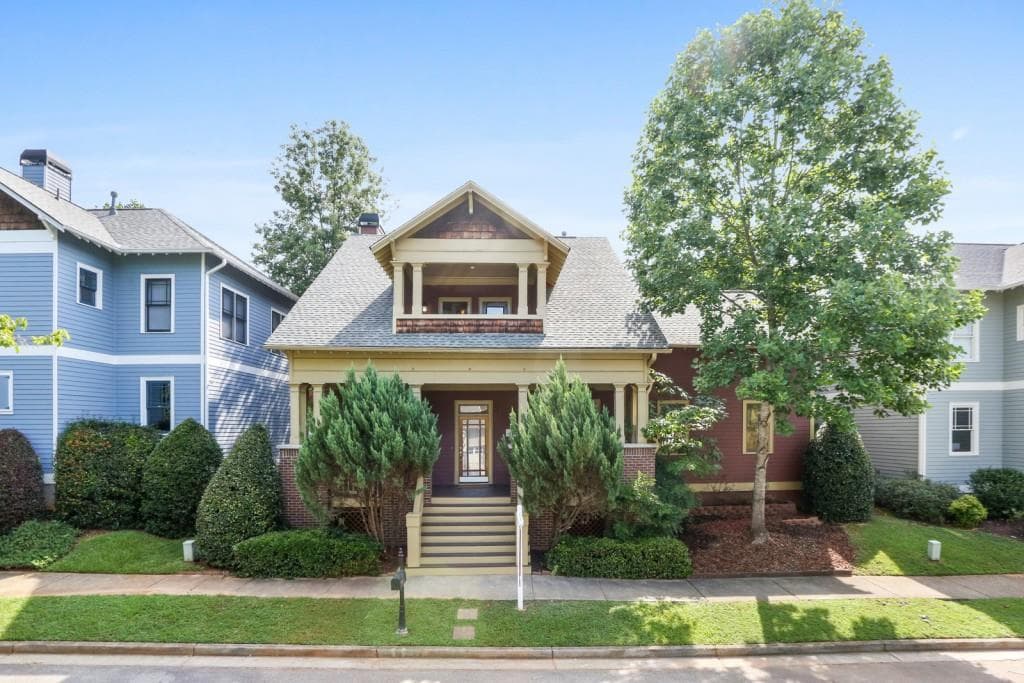 3 bedroom, 3 bathroom, 2,362 sq ft single family residence sold at 203 Hawthorn Circle, Atlanta, GA 30317
