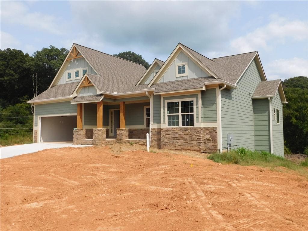 3 bedroom, 2 bathroom, 2,156 sq ft single family residence sold at 129 Canyon Ridge Trail, Canton, GA 30114