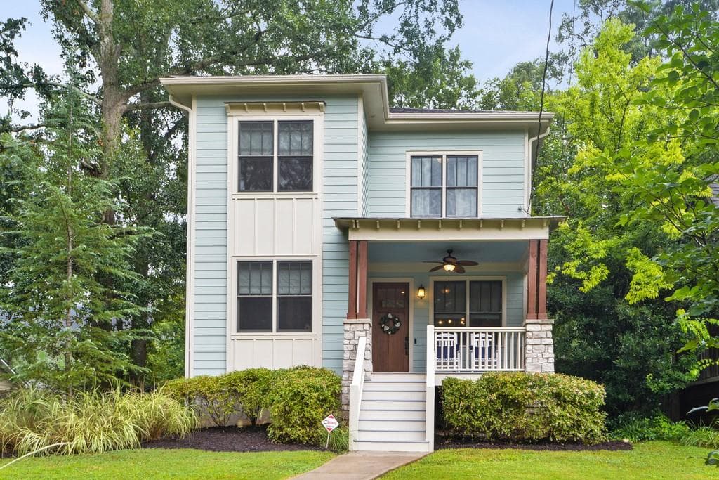 4 bedroom, 3 bathroom, 2,142 sq ft single family residence sold at 1947 Bixby Street, Atlanta, GA 30317