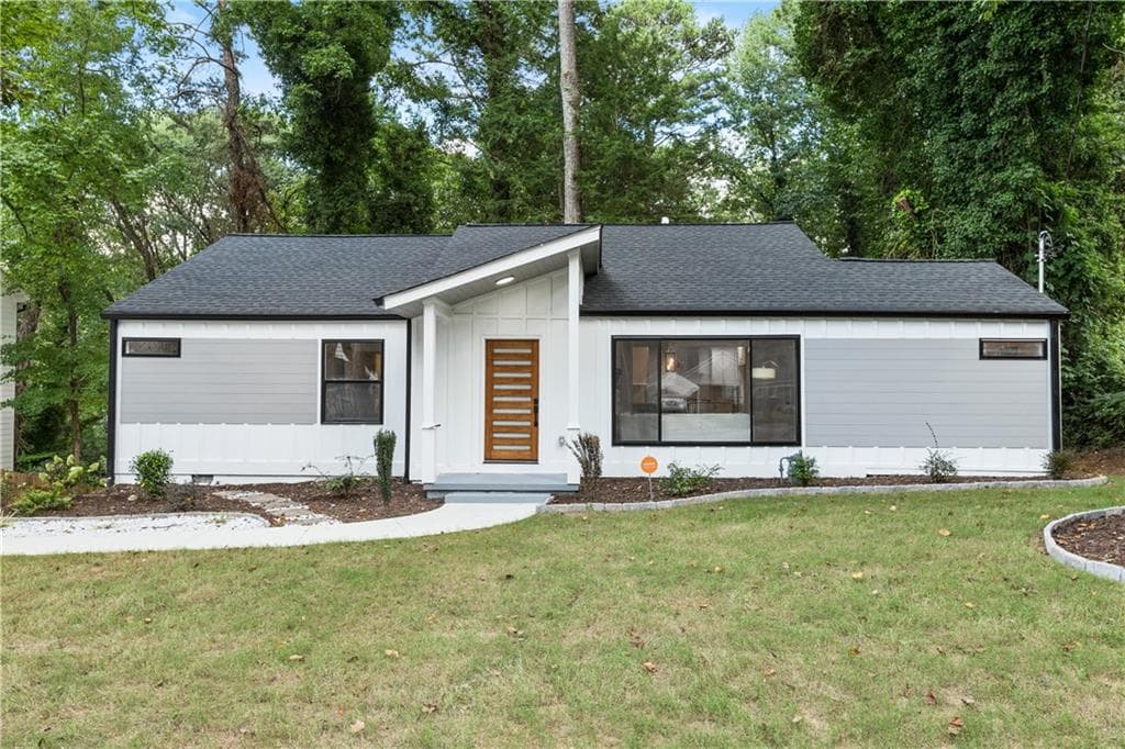5 bedroom, 4 bathroom, 2,200 sq ft single family residence sold at 1156 Chatham Avenue, Atlanta, GA 30311
