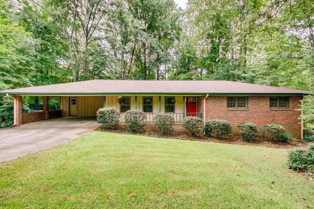 118 JENNIFER Lane, Lilburn, GA 30047 — most recent listing photo