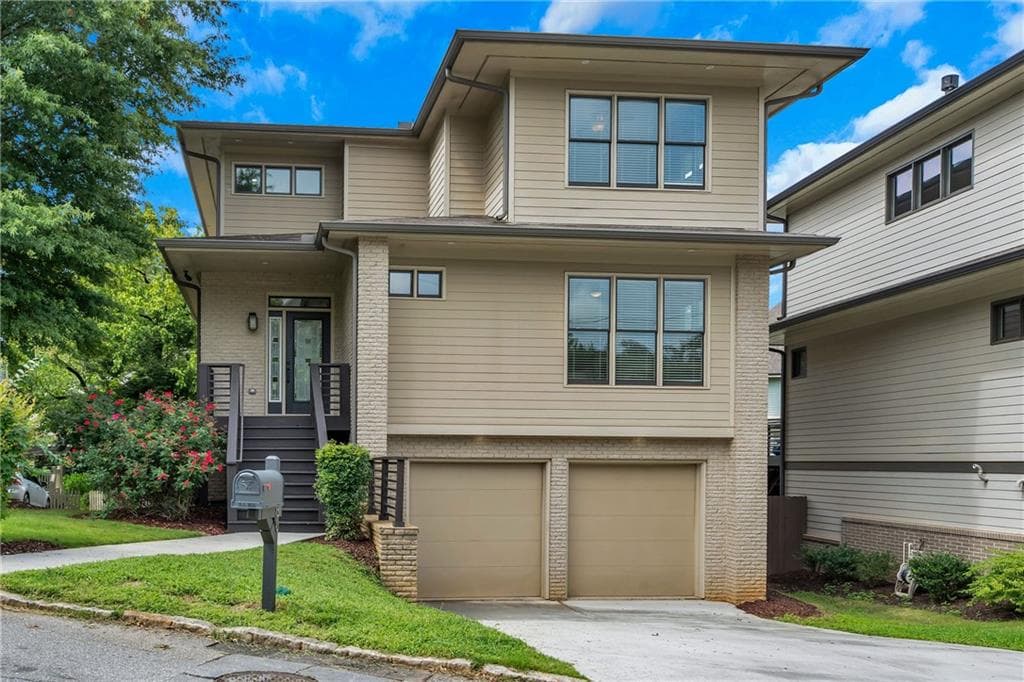 3180 Lynwood Drive, Brookhaven, GA 30319 — most recent listing photo