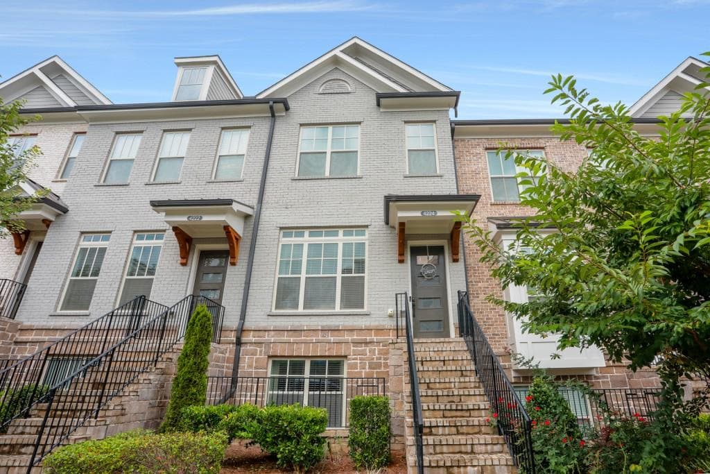 4224 Deming Circle, Sandy Springs, GA 30342 — most recent listing photo