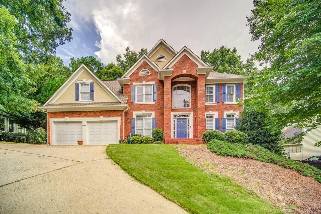 572 Fairway Drive, Woodstock, GA 30189 — most recent listing photo