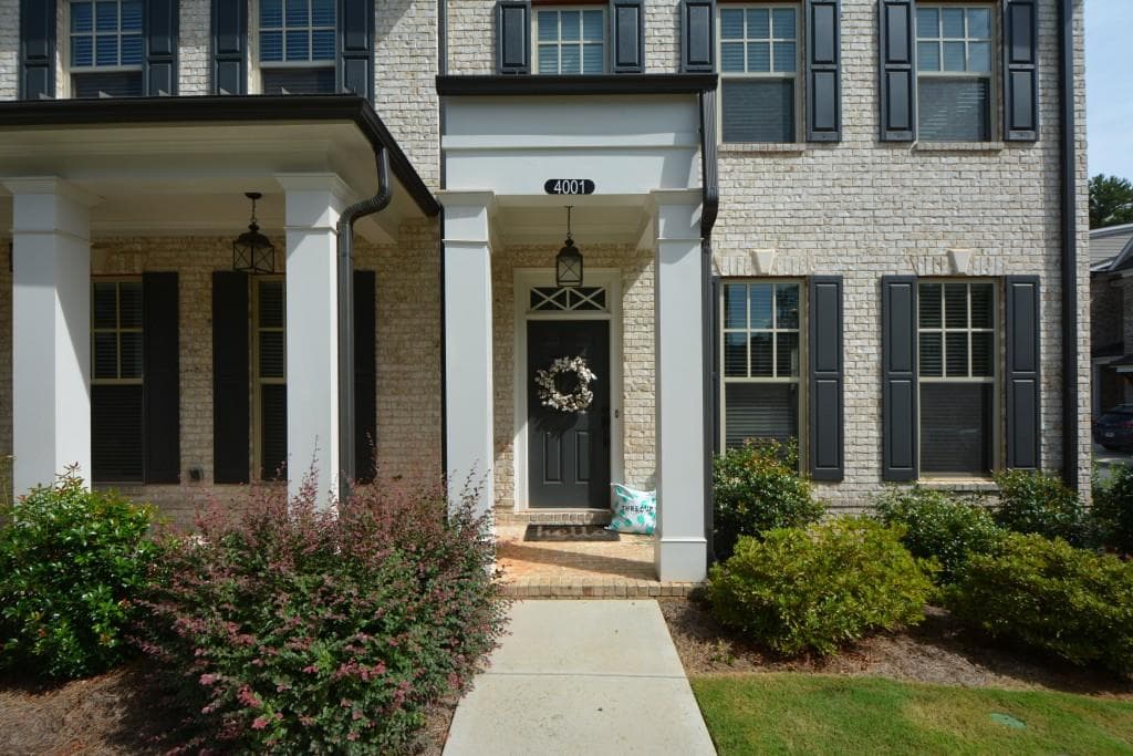 4001 Vickery Glen, Roswell, GA 30075 — most recent listing photo