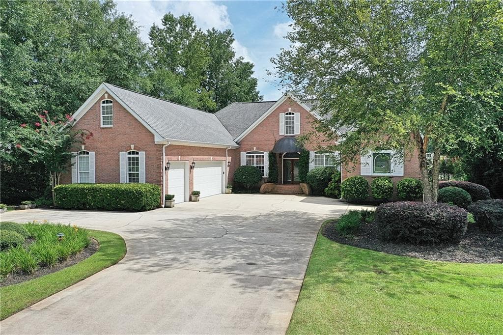 6220 Waters Edge Drive, Covington, GA 30014 — most recent listing photo