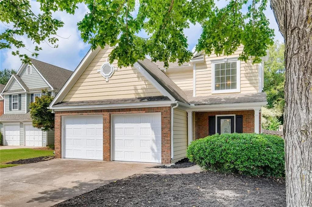 2495 Ashton Drive, Roswell, GA 30076 — most recent listing photo