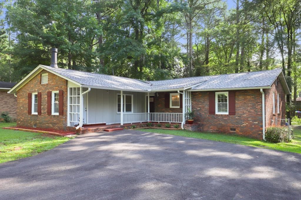 4 bedroom, 4 bathroom, 2,024 sq ft single family residence sold at 3570 Forrest Park Road, Atlanta, GA 30354