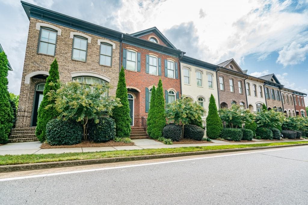 628 Village Park Drive 5, Kennesaw, GA 30144 — most recent listing photo