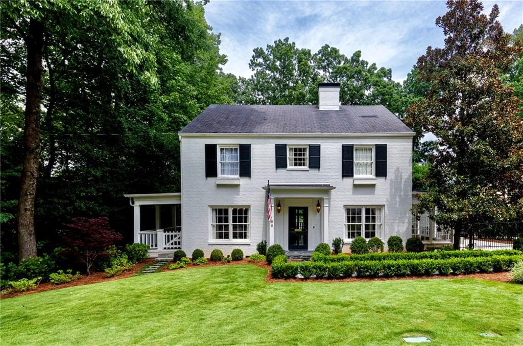 3 bedroom, 4 bathroom, 2,360 sq ft single family residence sold at 166 Beverly Road, Atlanta, GA 30309