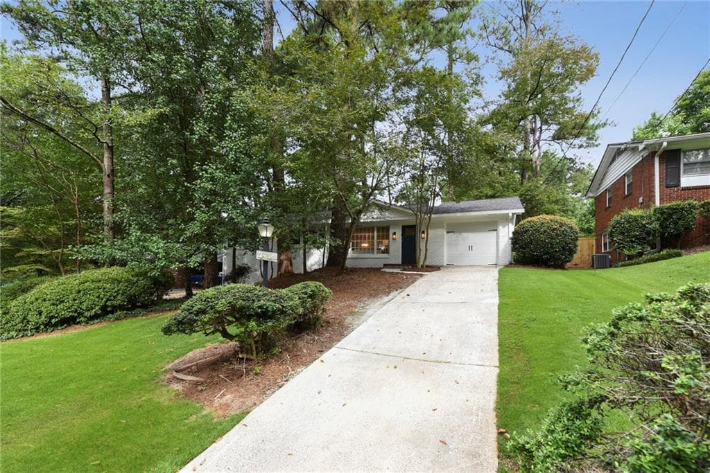 4 bedroom, 3 bathroom, 1,711 sq ft single family residence sold at 2424 Wentworth Drive, Atlanta, GA 30345