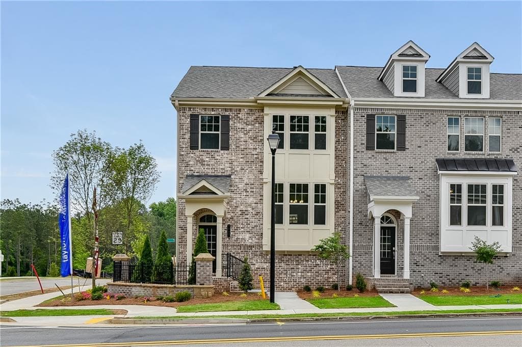 10010 Jack Drive 14, Roswell, GA 30076 — most recent listing photo