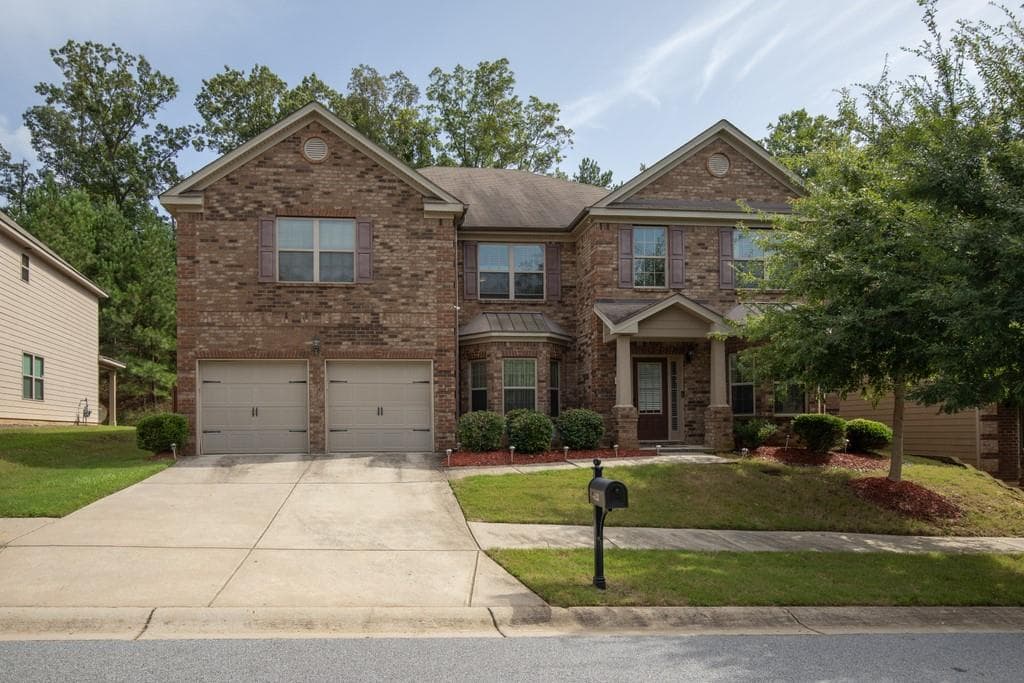 6533 Foggy Oak Drive, Fairburn, GA 30213 — most recent listing photo