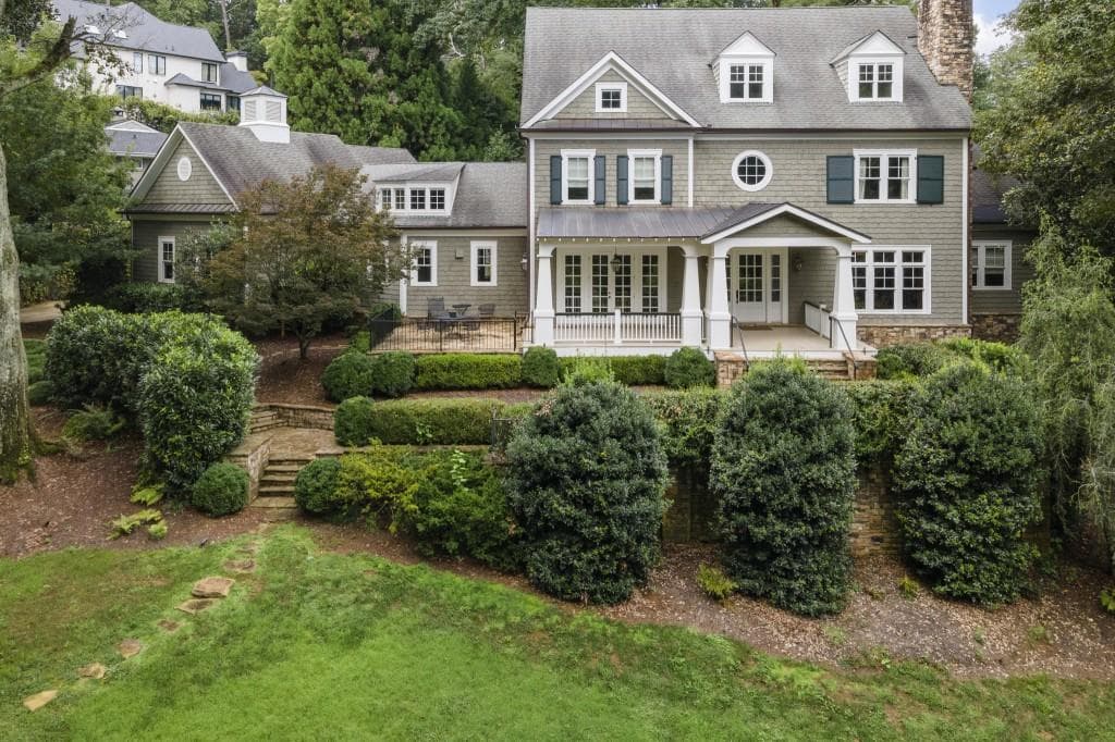 5 bedroom, 6 bathroom, 7,486 sq ft single family residence sold at 948 Buckingham Circle, Atlanta, GA 30327