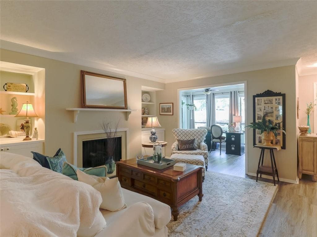 314 River Mill Circle 314, Roswell, GA 30075 — most recent listing photo