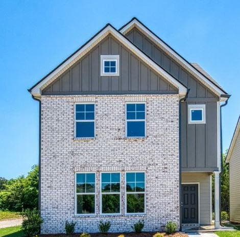 1314 Sweetbriar Circle, East Point, GA 30344 — most recent listing photo