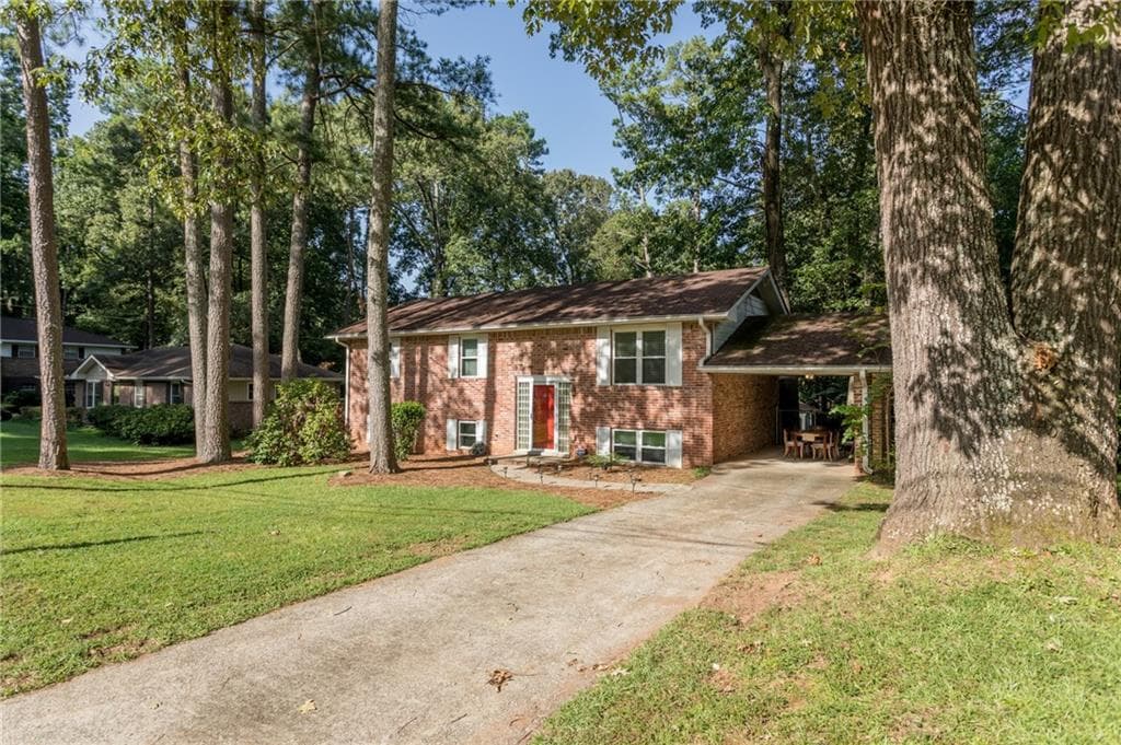 4 bedroom, 2 bathroom, 2,160 sq ft single family residence sold at 1342 Atterberry Place, Decatur, GA 30033