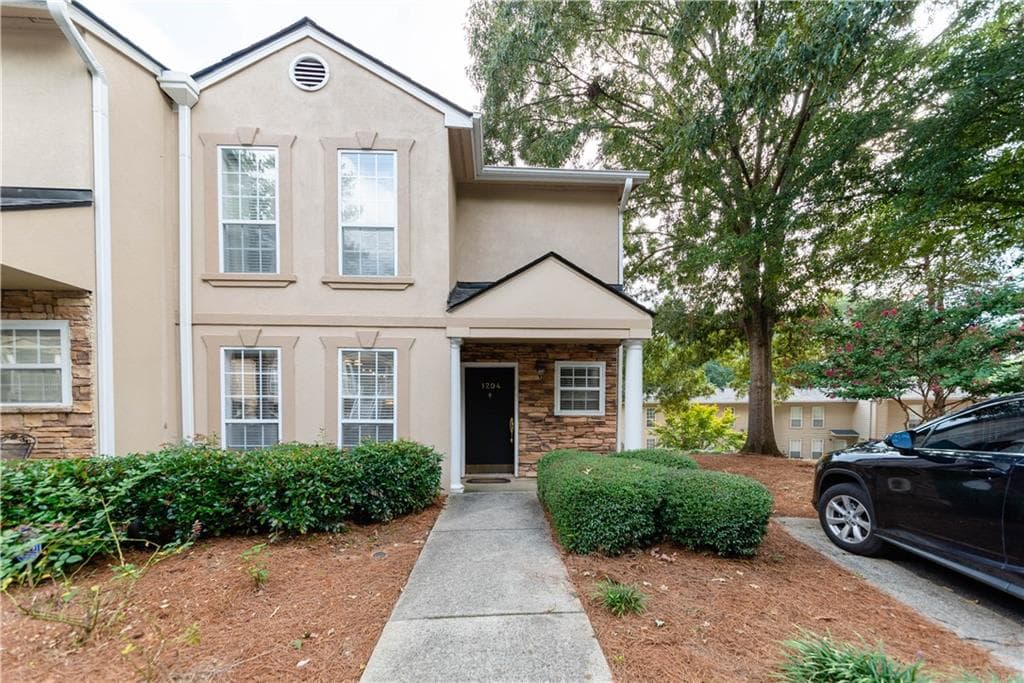 1204 Masons Creek Circle, Sandy Springs, GA 30350 — most recent listing photo