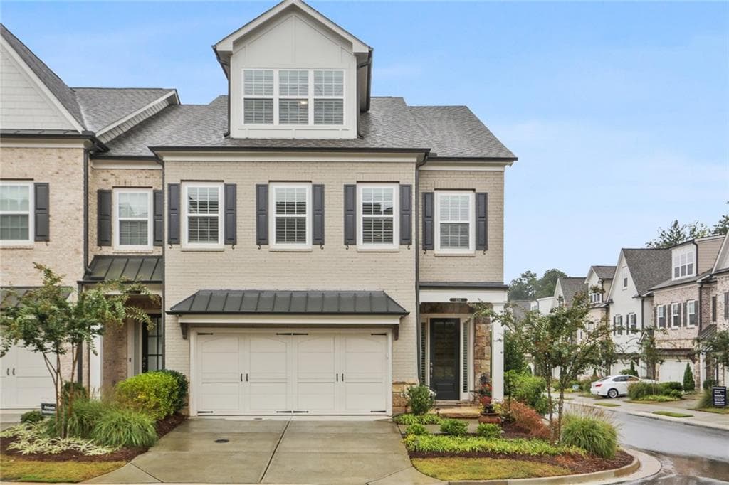 4 bedroom, 4 bathroom, 3,715 sq ft townhouse sold at 4356 Jenkins Drive, Roswell, GA 30075