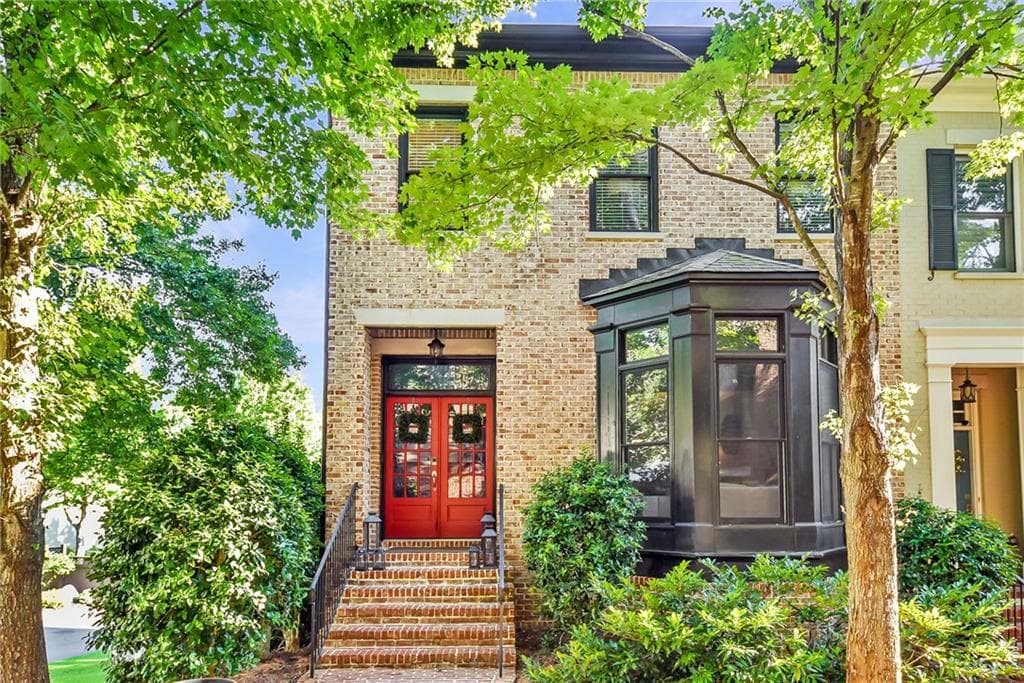 123 W Ridge Way, Roswell, GA 30076 — most recent listing photo