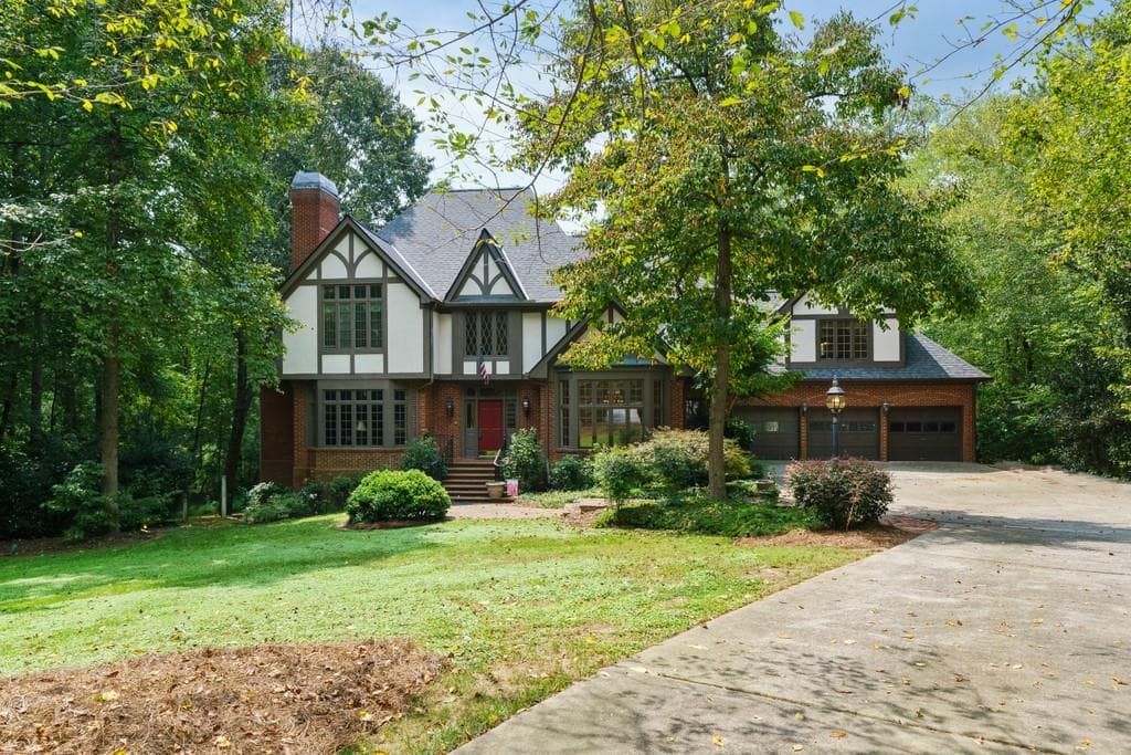135 Addison Court, Roswell, GA 30075 — most recent listing photo