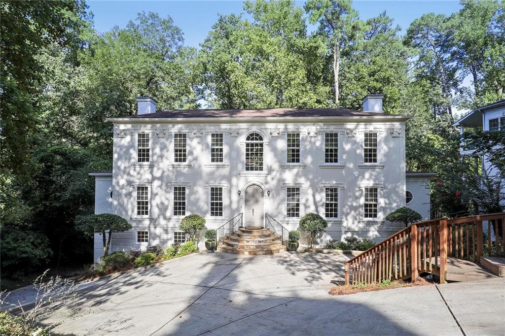 4 bedroom, 4 bathroom, 4,227 sq ft single family residence sold at 2690 Dellwood Drive, Atlanta, GA 30305