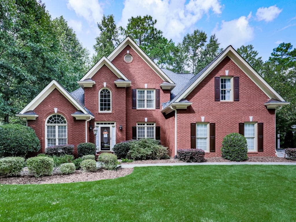 5 bedroom, 4 bathroom, 4,884 sq ft single family residence sold at 1059 Bridgemill Avenue, Canton, GA 30114