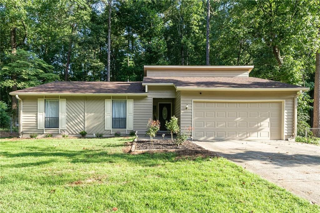 3 bedroom, 2 bathroom, 1,656 sq ft single family residence sold at 1543 Forest Bluff, Marietta, GA 30066