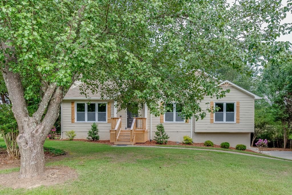 2750 Hamil Chase Drive, Buford, GA 30519 — most recent listing photo