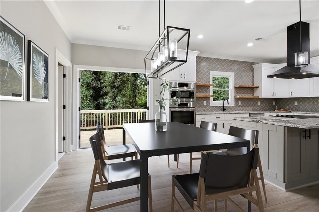 3 bedroom, 2 bathroom, 1,708 sq ft single family residence sold at 1134 Victory Drive, Atlanta, GA 30310