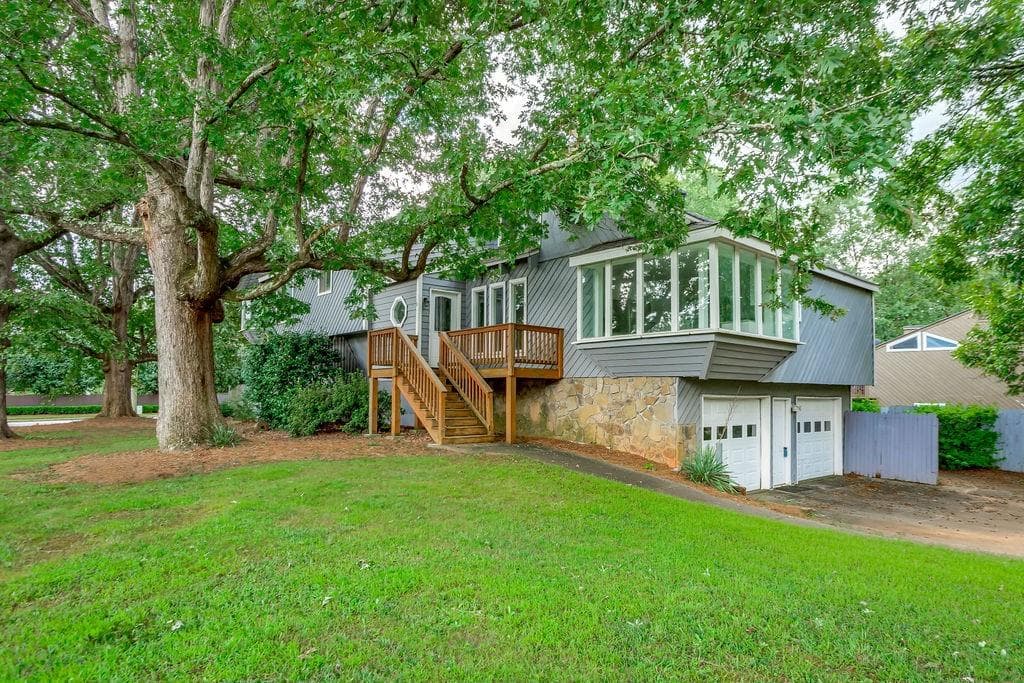 4 bedroom, 3 bathroom, 2,315 sq ft single family residence sold at 2698 Shadow Bluff, Marietta, GA 30062