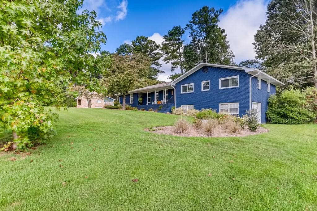 2967 Blackberry Lane, Marietta, GA 30068 — most recent listing photo