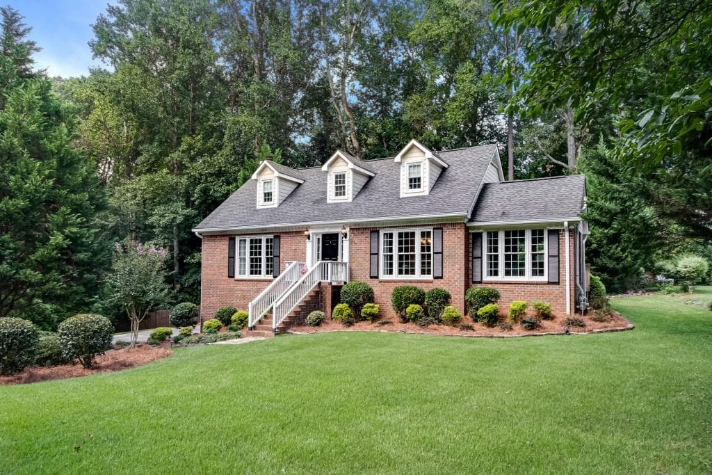 3 bedroom, 3 bathroom, 2,115 sq ft single family residence sold at 1545 Redbud Trail, Marietta, GA 30066