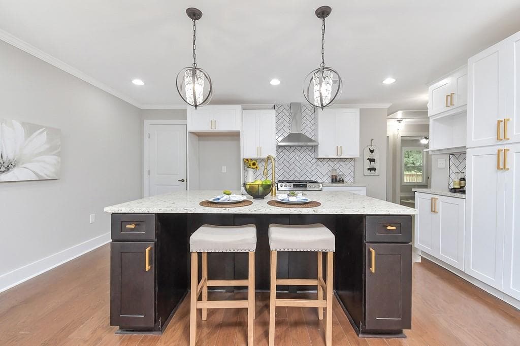 3 bedroom, 2 bathroom, 1,300 sq ft single family residence sold at 1262 Elizabeth Avenue, Atlanta, GA 30310