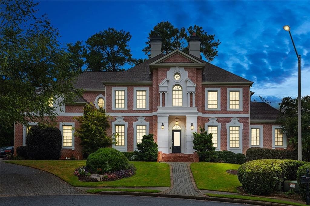 3290 Yorktown Drive, Roswell, GA 30075 — most recent listing photo
