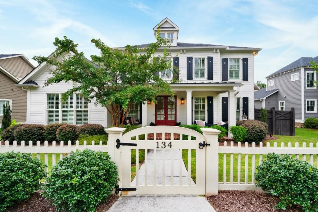 4 bedroom, 4 bathroom, 3,251 sq ft single family residence sold at 134 Kelly Street, Norcross, GA 30071