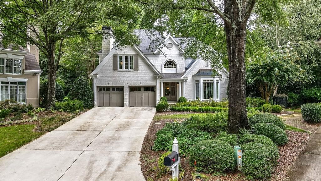 145 Woodchase Court, Sandy Springs, GA 30319 — most recent listing photo
