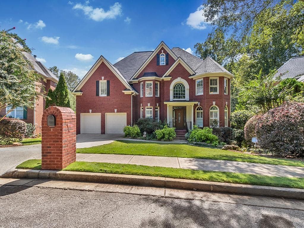 6 bedroom, 5 bathroom, 6,000 sq ft single family residence sold at 419 Mill Creek Bend, Atlanta, GA 30307