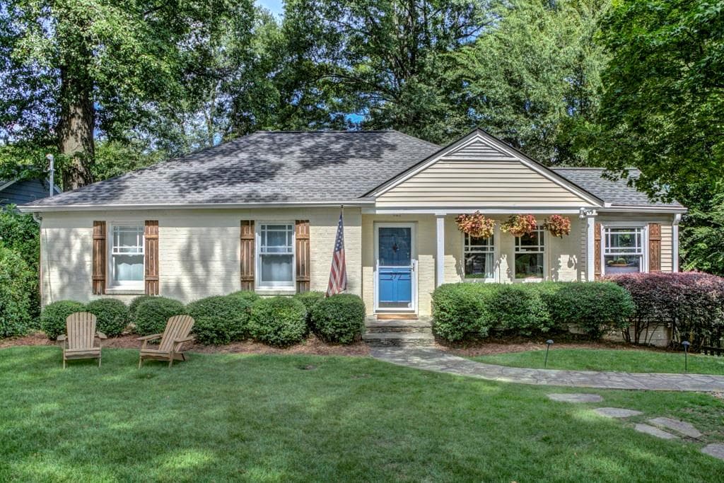 4 bedroom, 2 bathroom single family residence sold at 379 Lofton Road, Atlanta, GA 30309