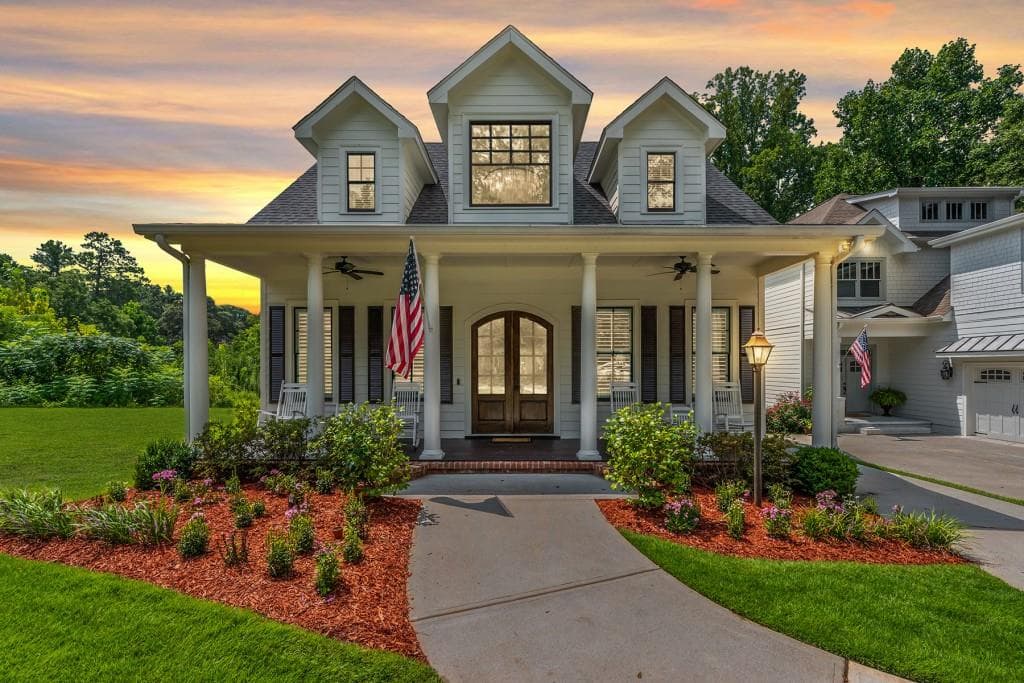4 bedroom, 6 bathroom, 4,370 sq ft single family residence sold at 1229 Kendrick Road, Brookhaven, GA 30319