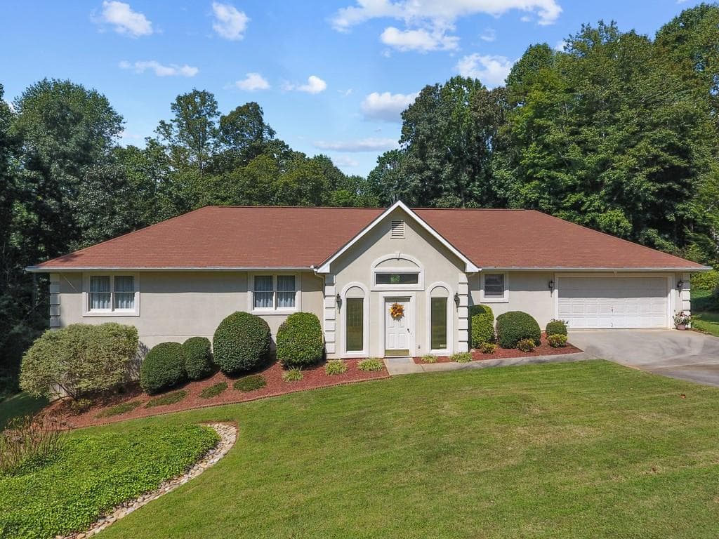 4416 Nohl Crest Drive, Flowery Branch, GA 30542 — most recent listing photo