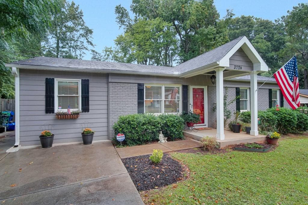 3728 SARAHS Lane, Tucker, GA 30084 — most recent listing photo