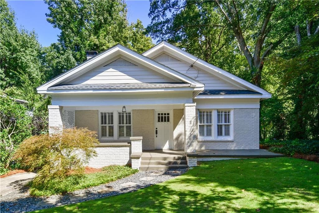 3 bedroom, 2 bathroom, 1,452 sq ft single family residence sold at 46 Peachtree Hills Avenue, Atlanta, GA 30305