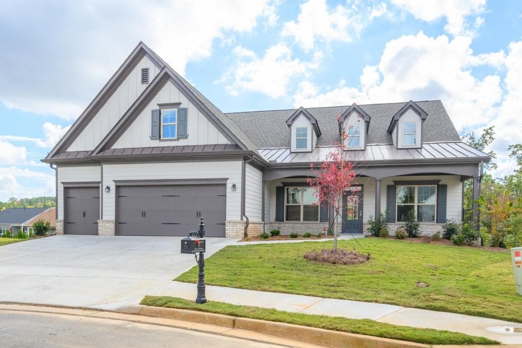 2 bedroom, 3 bathroom, 2,646 sq ft single family residence sold at 527 Laurel Grove, Canton, GA 30114