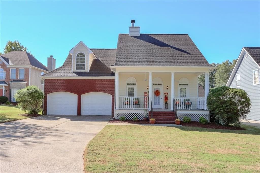 3 bedroom, 3 bathroom, 2,259 sq ft single family residence sold at 1730 Blakeney Lane, Marietta, GA 30062