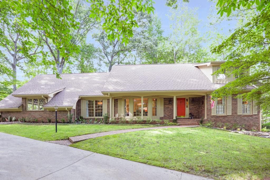 551 Heyward Circle, Marietta, GA 30064 — most recent listing photo